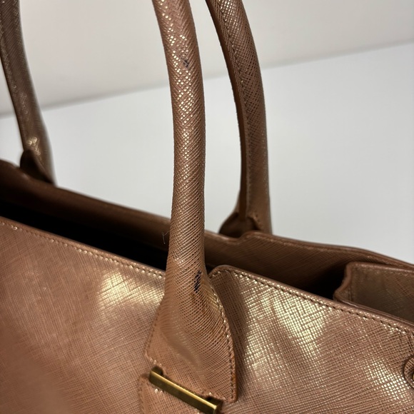 Salvatore Ferragamo Satchel - Picture 9 of 17